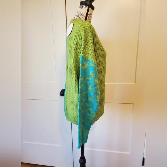 Umgee Spring Sweater-NWT - Picture 4 of 7